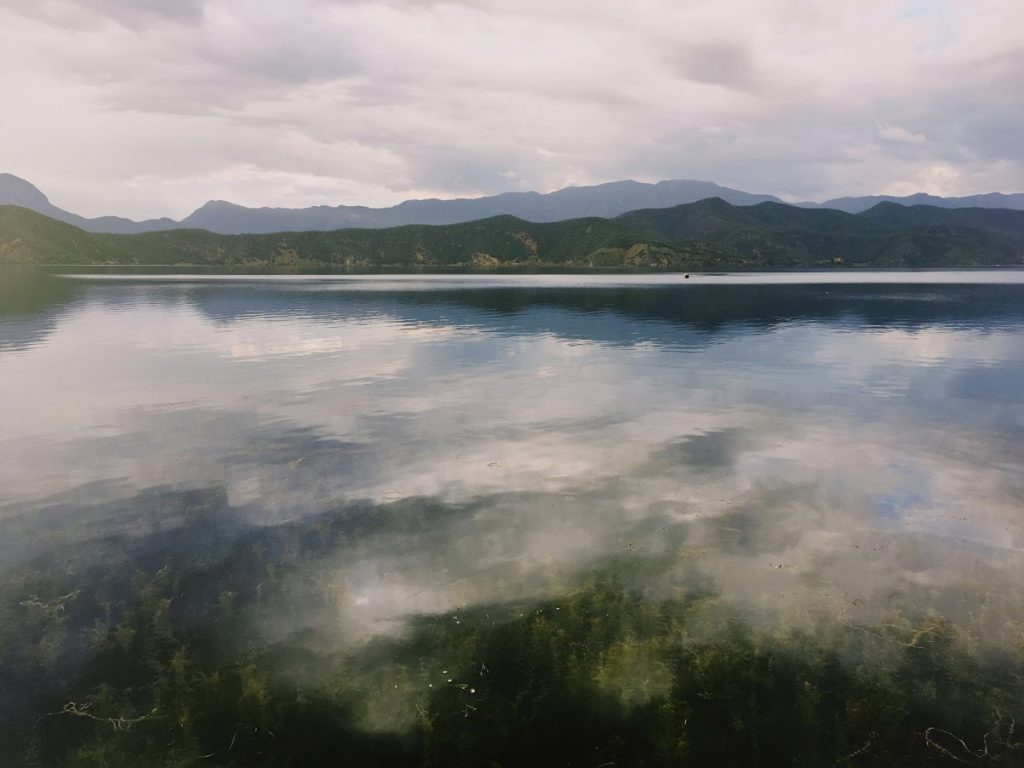 泸沽湖